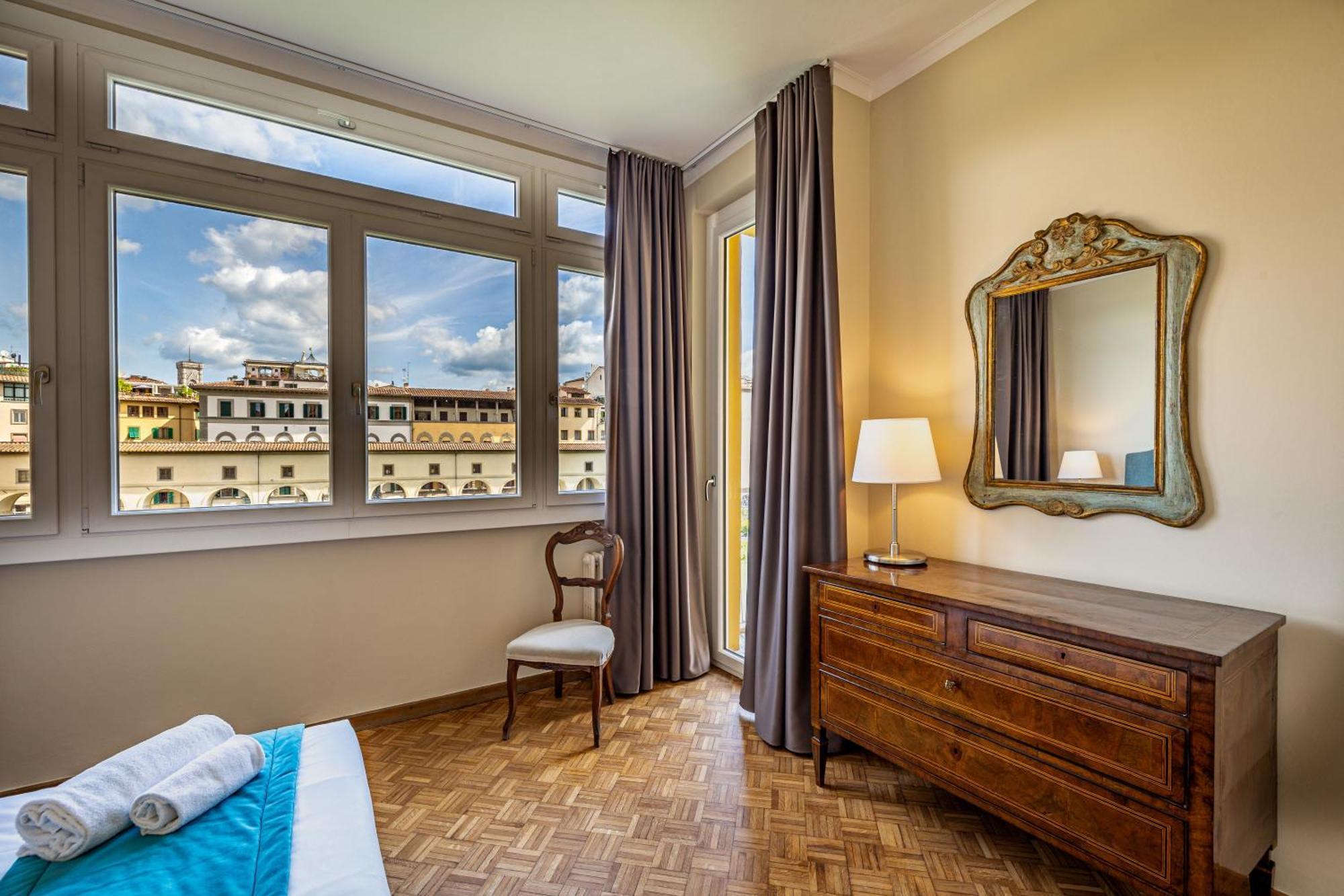 شقة Yd Balcony On Pontevecchio View فلورنس المظهر الخارجي الصورة