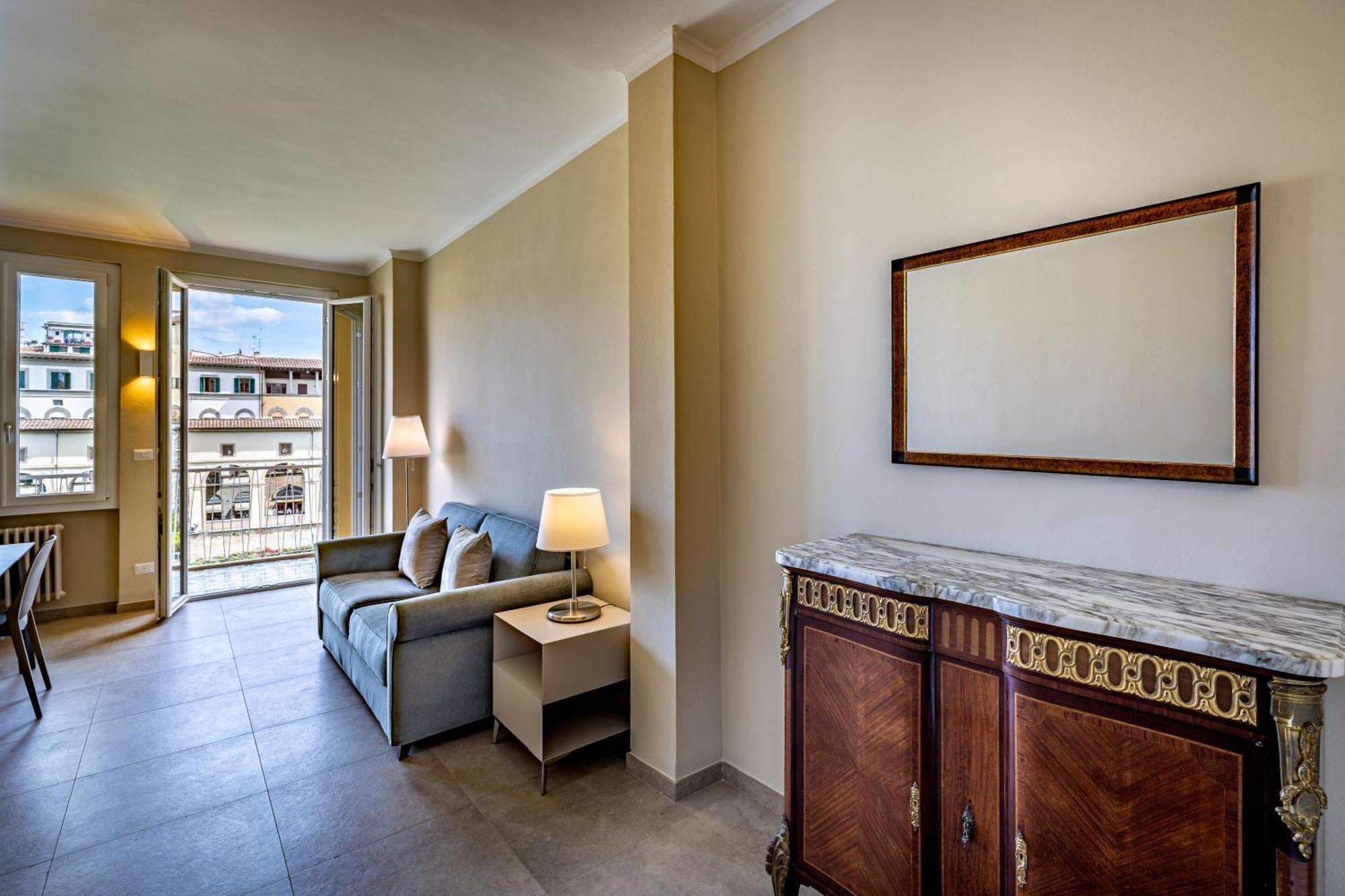 شقة Yd Balcony On Pontevecchio View فلورنس المظهر الخارجي الصورة