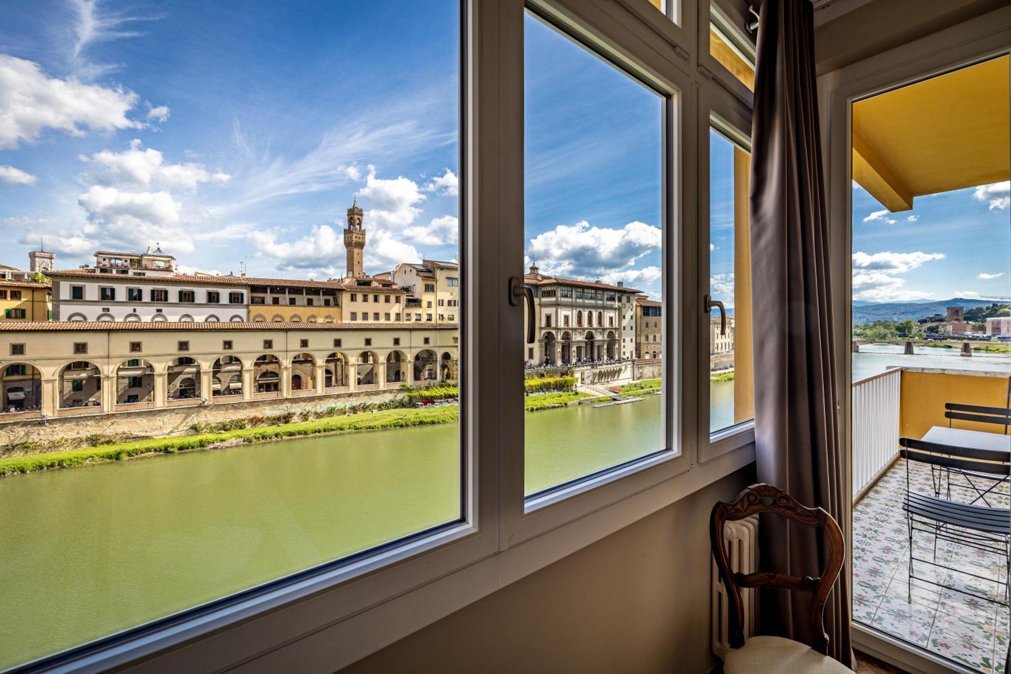 شقة Yd Balcony On Pontevecchio View فلورنس المظهر الخارجي الصورة